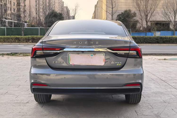 Used Roewe i6 MAX New Energy 2021 EV 500 Skyroof Flagship Edition Exterior 4