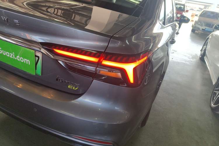 Used Roewe i6 MAX New Energy 2021 EV 500 Skyroof Deluxe Edition Exterior 6
