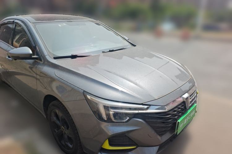 Used Roewe i6 MAX New Energy 2021 EV 500 Skyroof Flagship Edition Front Right 45 Deg