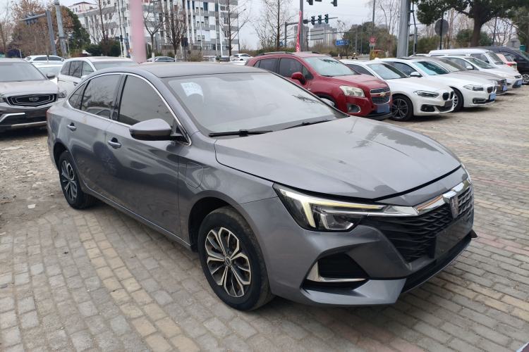 Used Roewe i6 MAX New Energy 2021 EV 500 Skyroof Deluxe Edition Front Right 45 Deg