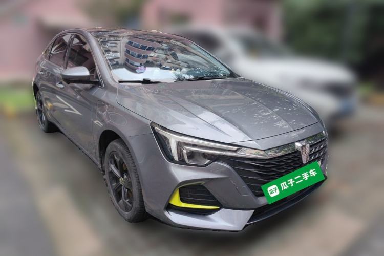 Used Roewe i6 MAX New Energy 2021 EV 500 Skyroof Flagship Edition Front Right 45 Deg