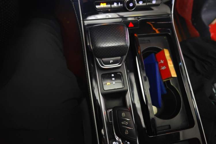 Used Roewe i6 MAX New Energy 2021 1.5T PHEV Online Ride-Hailing Flagship Edition Gear Lever