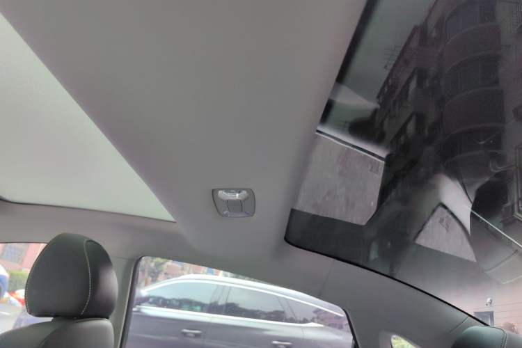 Used Roewe i6 MAX New Energy 2021 EV 500 Skyroof Flagship Edition Headliner