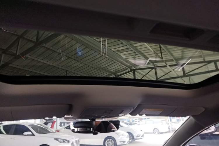 Used Roewe i6 MAX New Energy 2021 1.5T PHEV Online Ride-Hailing Luxury Edition Headliner