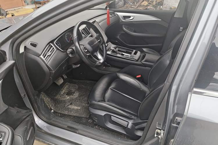 Used Roewe i6 MAX New Energy 2021 1.5T PHEV Online Ride-Hailing Luxury Edition Interior 3
