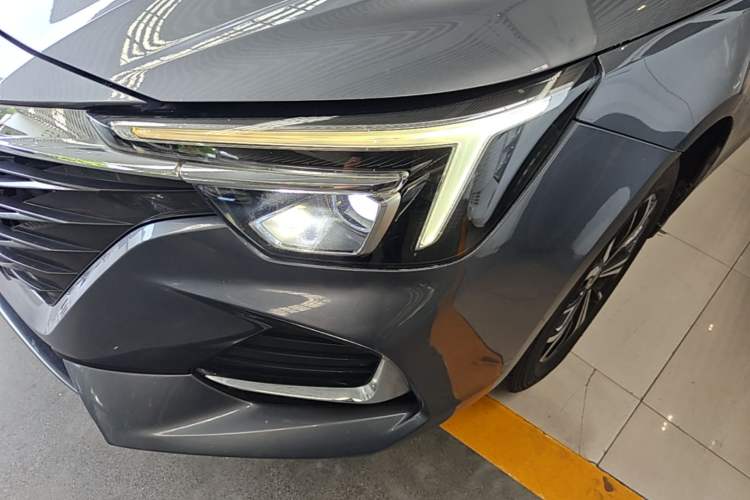 Used Roewe i6 MAX New Energy 2021 EV 500 Skyroof Deluxe Edition Left Front Headlight