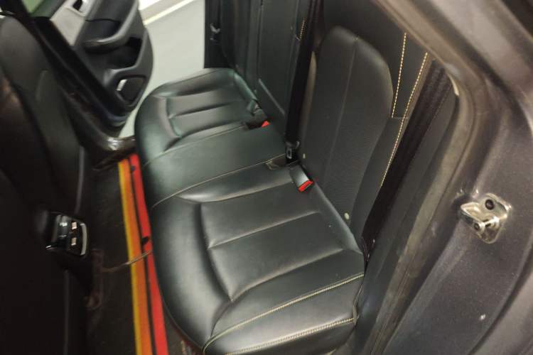 Used Roewe i6 MAX New Energy 2021 EV 500 Skyroof Deluxe Edition Left Rear Seat