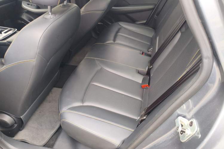 Used Roewe i6 MAX New Energy 2021 EV 500 Skyroof Deluxe Edition Left Rear Seat