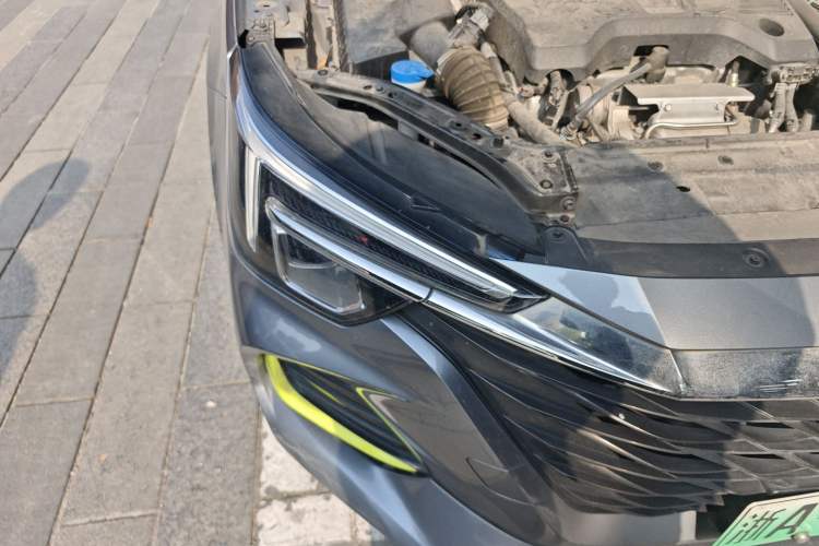 Used Roewe i6 MAX New Energy 2021 1.5T PHEV Online Ride-Hailing Luxury Edition Right Front Headlight