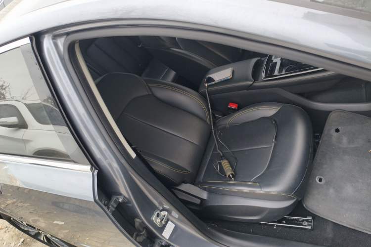 Used Roewe i6 MAX New Energy 2021 EV 500 Skyroof Deluxe Edition Right Front Seat