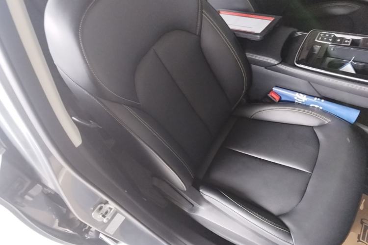 Used Roewe i6 MAX New Energy 2021 1.5T PHEV Online Ride-Hailing Luxury Edition Right Front Seat
