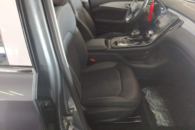 Used Roewe i6 MAX New Energy 2021 EV 500 Skyroof Deluxe Edition Right Front Seat