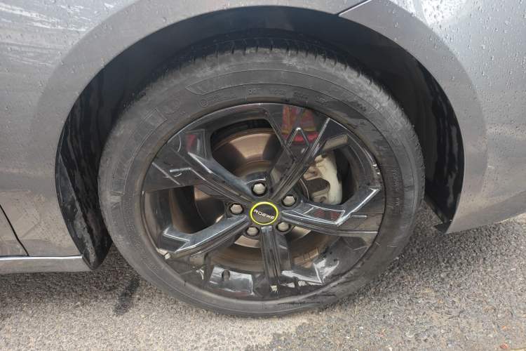 Used Roewe i6 MAX New Energy 2021 1.5T PHEV Online Ride-Hailing Luxury Edition Right Front Wheel Hub