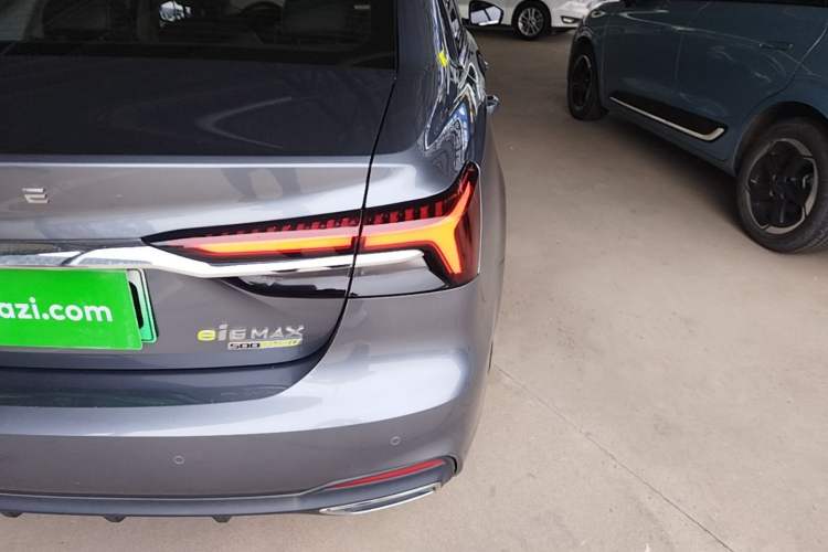 Used Roewe i6 MAX New Energy 2021 1.5T PHEV Online Ride-Hailing Luxury Edition Right Rear Taillight
