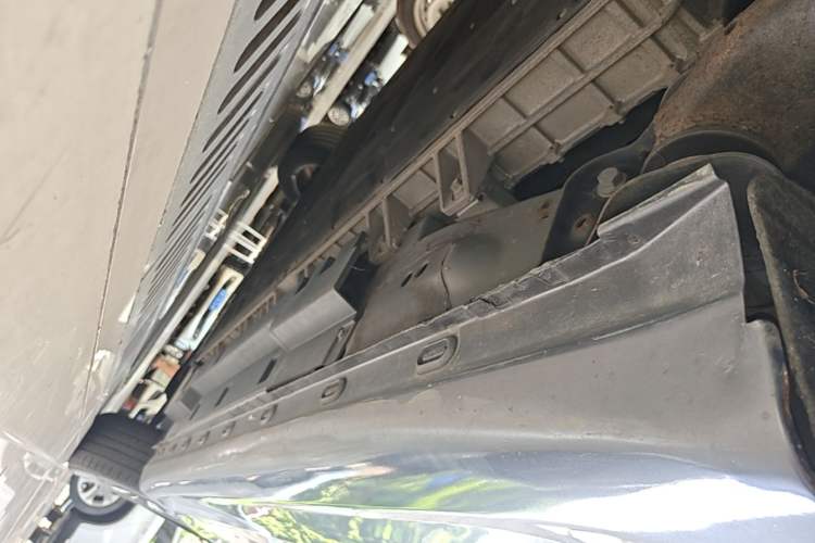 Used Roewe i6 MAX New Energy 2021 EV 500 Skyroof Deluxe Edition Right Side Sill