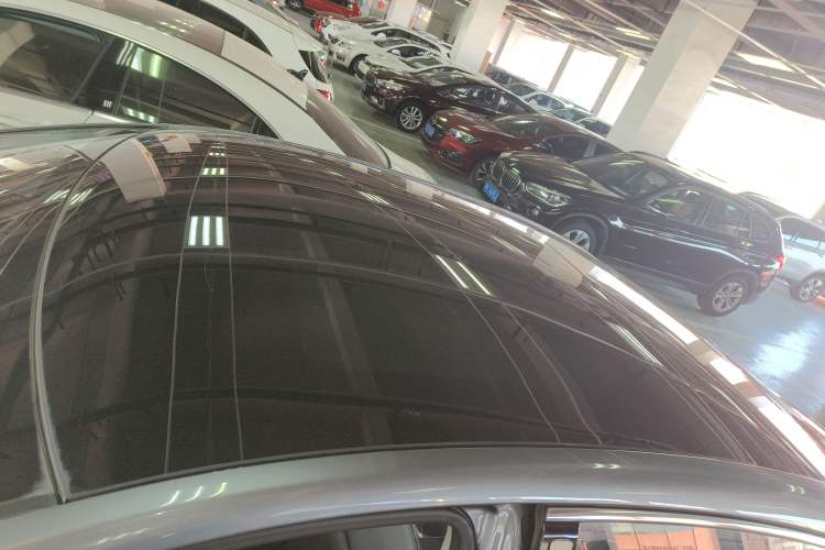 Used Roewe i6 MAX New Energy 2021 EV 500 Skyroof Deluxe Edition Roof