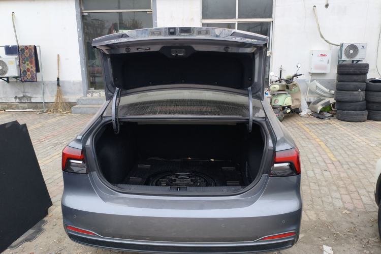 Used Roewe i6 MAX New Energy 2021 EV 500 Skyroof Deluxe Edition Trunk