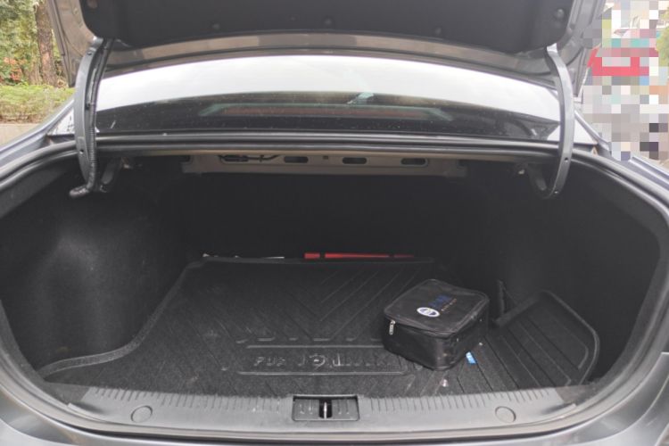 Used Roewe i6 MAX New Energy 2021 EV 500 Skyroof Flagship Edition Trunk