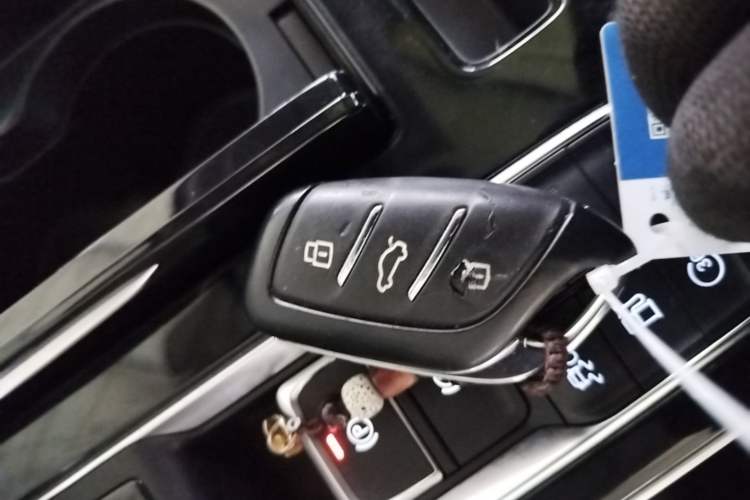 Used Roewe i6 MAX New Energy 2021 1.5T PHEV Online Ride-Hailing Luxury Edition Vehicle Key