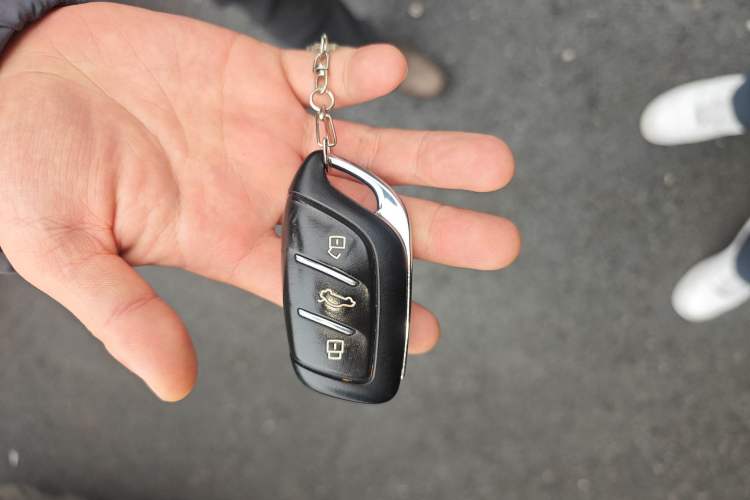Used Roewe i6 MAX New Energy 2021 1.5T PHEV Online Ride-Hailing Luxury Edition Vehicle Key