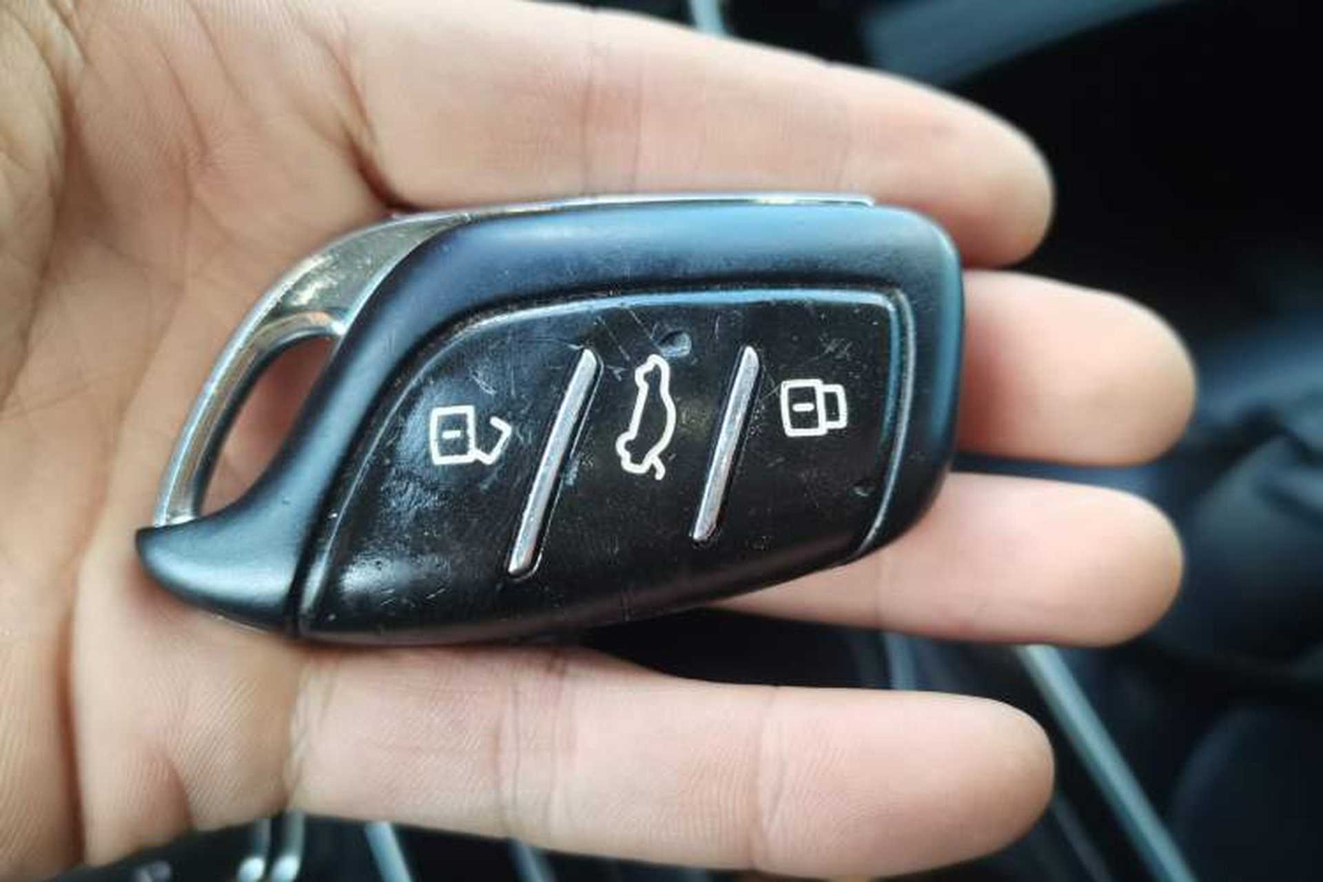 Used Roewe i6 MAX New Energy 2021 EV 500 Skyroof Deluxe Edition Vehicle Key