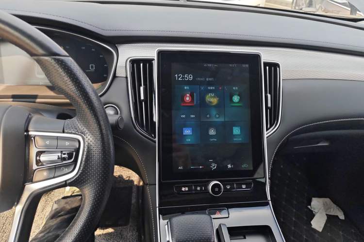 Used Roewe i6 MAX New Energy 2021 EV 500 Skyroof Deluxe Edition Audio And AC Panel