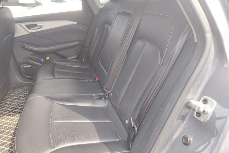 Used Roewe i6 MAX New Energy 2021 EV 500 Skyroof Flagship Edition Left Rear Seat