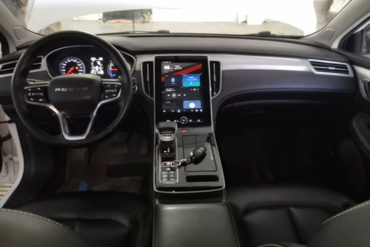 Used Roewe i6 MAX New Energy 2021 1.5T PHEV Online Ride-Hailing Luxury Edition Center Console