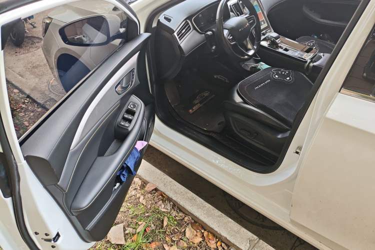 Used Roewe i6 MAX New Energy 2021 EV 500 Skyroof Flagship Edition Driver Seat
