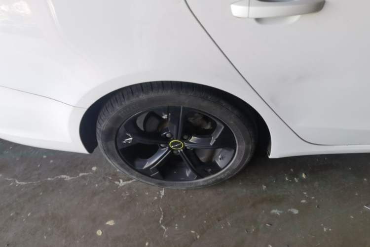 Used Roewe i6 MAX New Energy 2021 1.5T PHEV Online Ride-Hailing Luxury Edition Exterior 5