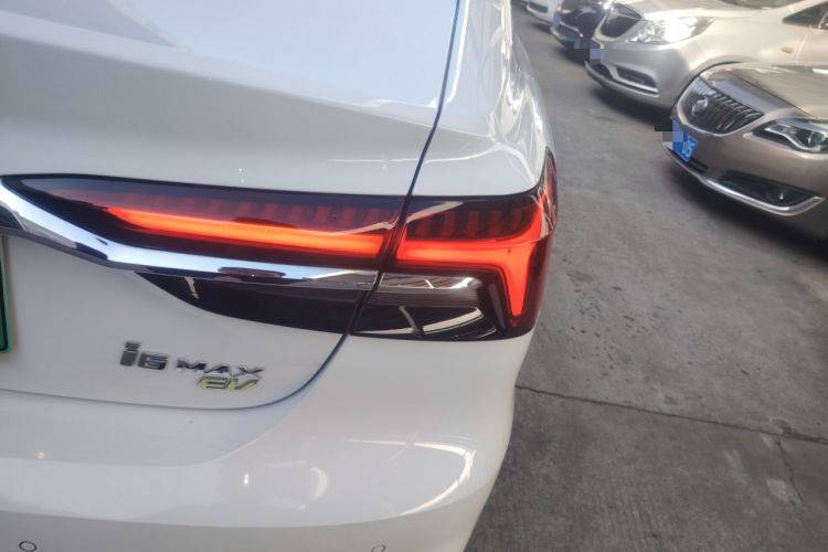 Used Roewe i6 MAX New Energy 2021 EV 500 Skyroof Deluxe Edition Exterior 6