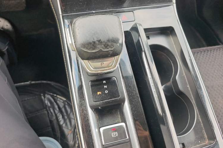 Used Roewe i6 MAX New Energy 2021 1.5T PHEV Online Ride-Hailing Luxury Edition Gear Lever