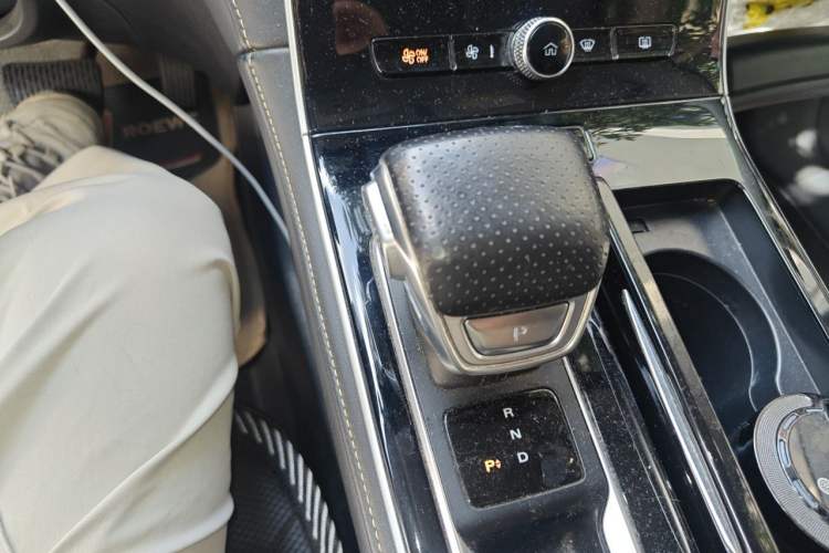 Used Roewe i6 MAX New Energy 2021 1.5T PHEV Online Ride-Hailing Luxury Edition Gear Lever