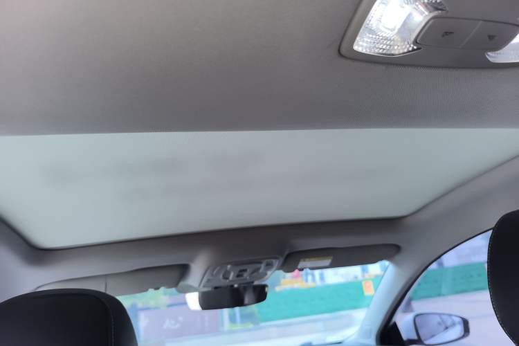 Used Roewe i6 MAX New Energy 2021 EV 500 Skyroof Deluxe Edition Headliner