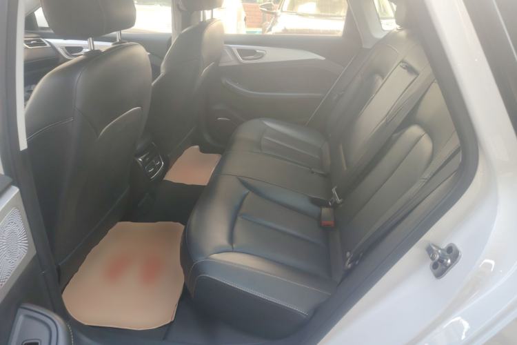 Used Roewe i6 MAX New Energy 2021 EV 500 Skyroof Deluxe Edition Interior 4