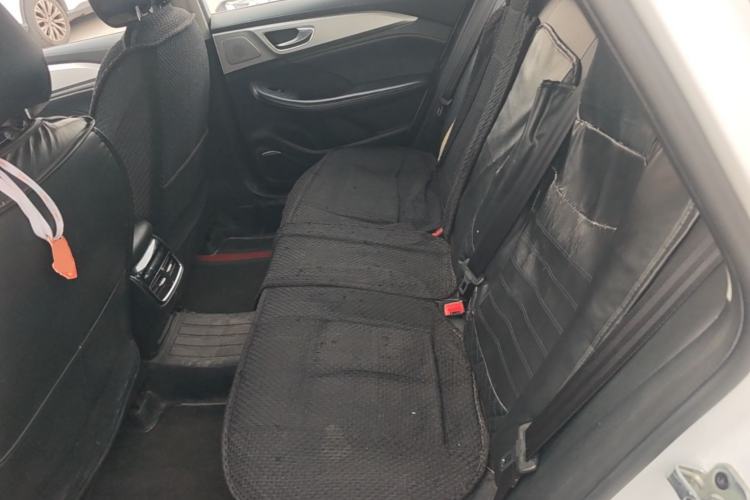 Used Roewe i6 MAX New Energy 2021 1.5T PHEV Online Ride-Hailing Luxury Edition Left Rear Seat