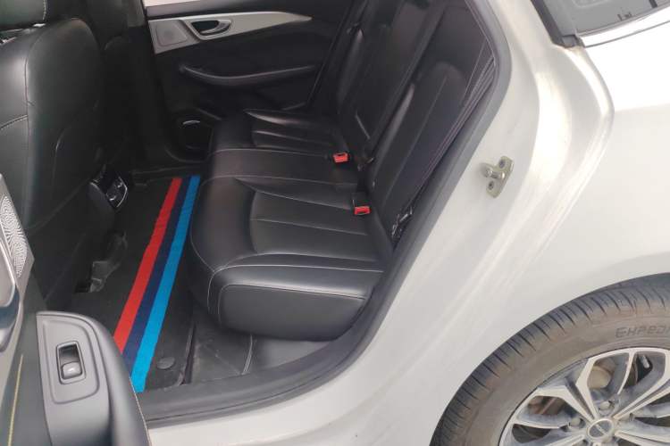 Used Roewe i6 MAX New Energy 2021 EV 500 Skyroof Deluxe Edition Left Rear Seat