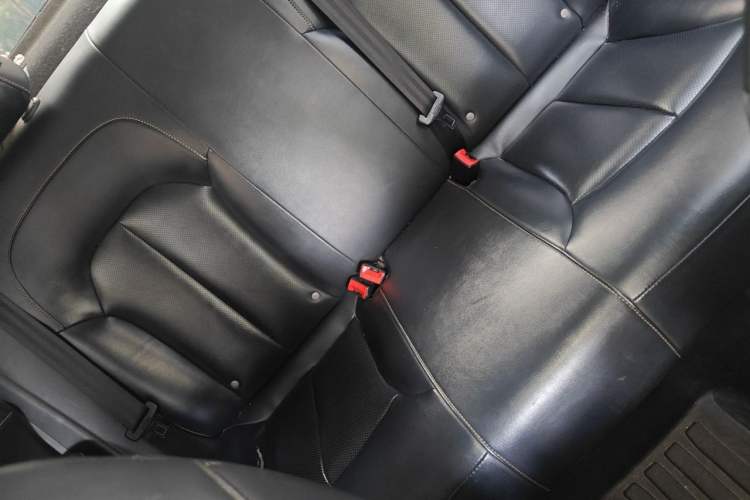Used Roewe i6 MAX New Energy 2021 1.5T PHEV Online Ride-Hailing Luxury Edition Left Rear Seat