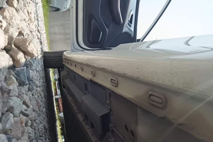 Used Roewe i6 MAX New Energy 2021 EV 500 Skyroof Deluxe Edition Left Side Sill