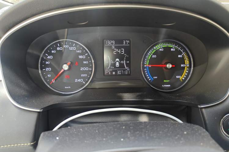 Used Roewe i6 MAX New Energy 2021 1.5T PHEV Online Ride-Hailing Luxury Edition Odometer Close Up