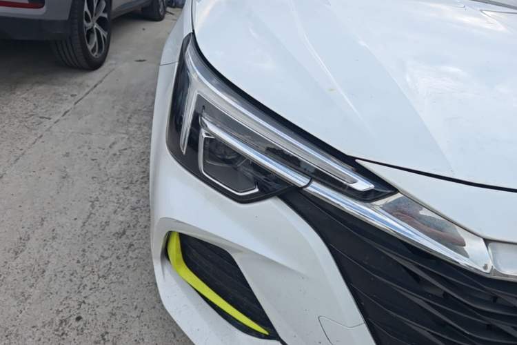 Used Roewe i6 MAX New Energy 2021 1.5T PHEV Online Ride-Hailing Luxury Edition Right Front Headlight