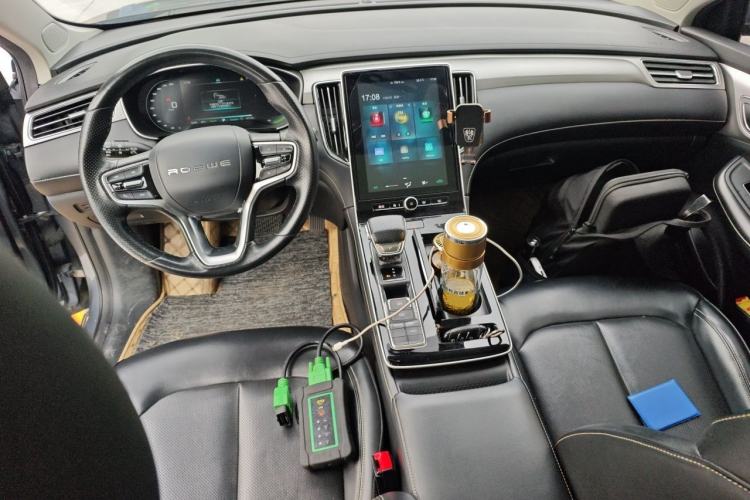 Used Roewe i6 MAX New Energy 2022 EV 600 Grand Touring Edition with Skyroof Center Console