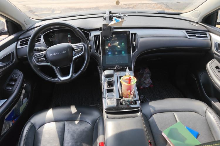 Used Roewe i6 MAX New Energy 2022 EV 500 Grand Touring Edition with Sunroof Center Console