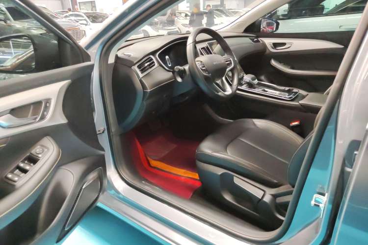 Used Roewe i6 MAX New Energy 2022 EV 500 Grand Touring Edition with Sunroof Driver Seat