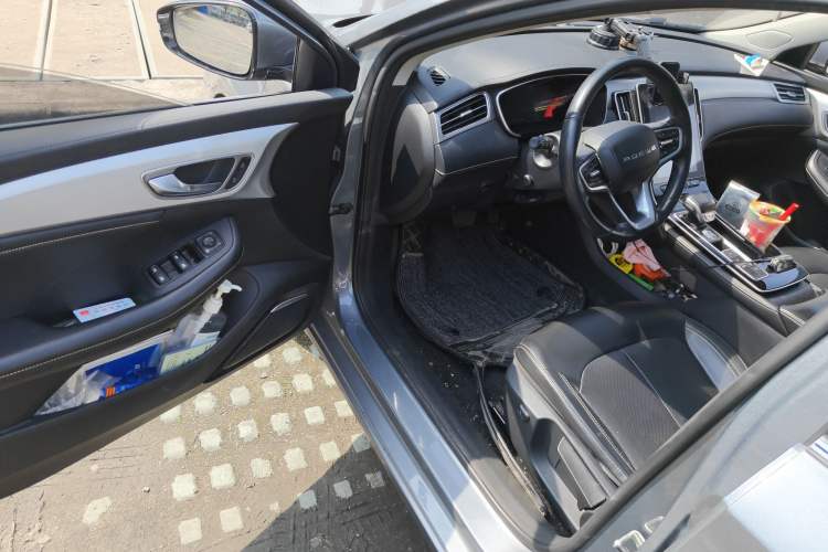 Used Roewe i6 MAX New Energy 2022 EV 500 Grand Touring Edition with Sunroof Driver Seat