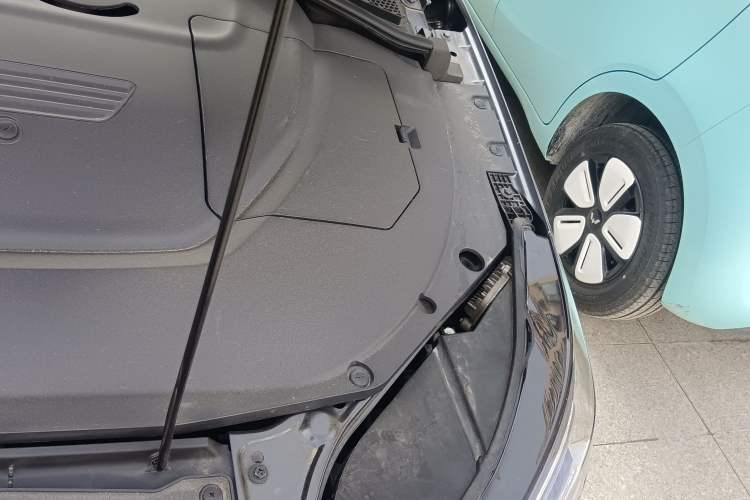 Used Roewe i6 MAX New Energy 2022 EV 600 Grand Touring Edition with Skyroof Engine Bay Left