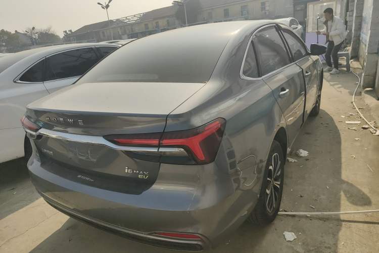 Used Roewe i6 MAX New Energy 2022 EV 500 Grand Touring Edition with Sunroof Exterior 5