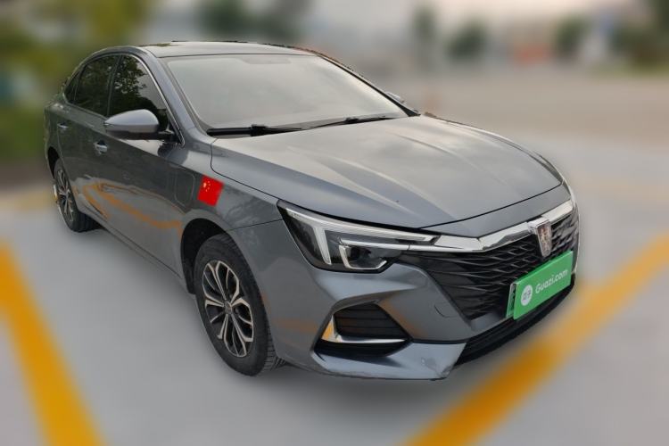 Used Roewe i6 MAX New Energy 2022 EV 600 Grand Touring Edition with Skyroof Front Right 45 Deg