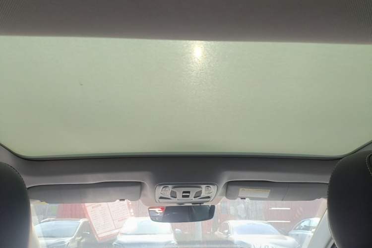 Used Roewe i6 MAX New Energy 2022 EV 500 Grand Touring Edition with Sunroof Headliner