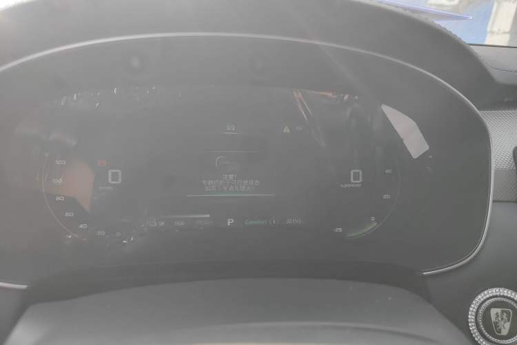 Used Roewe i6 MAX New Energy 2022 EV 500 Grand Touring Edition with Sunroof Instrument Cluster